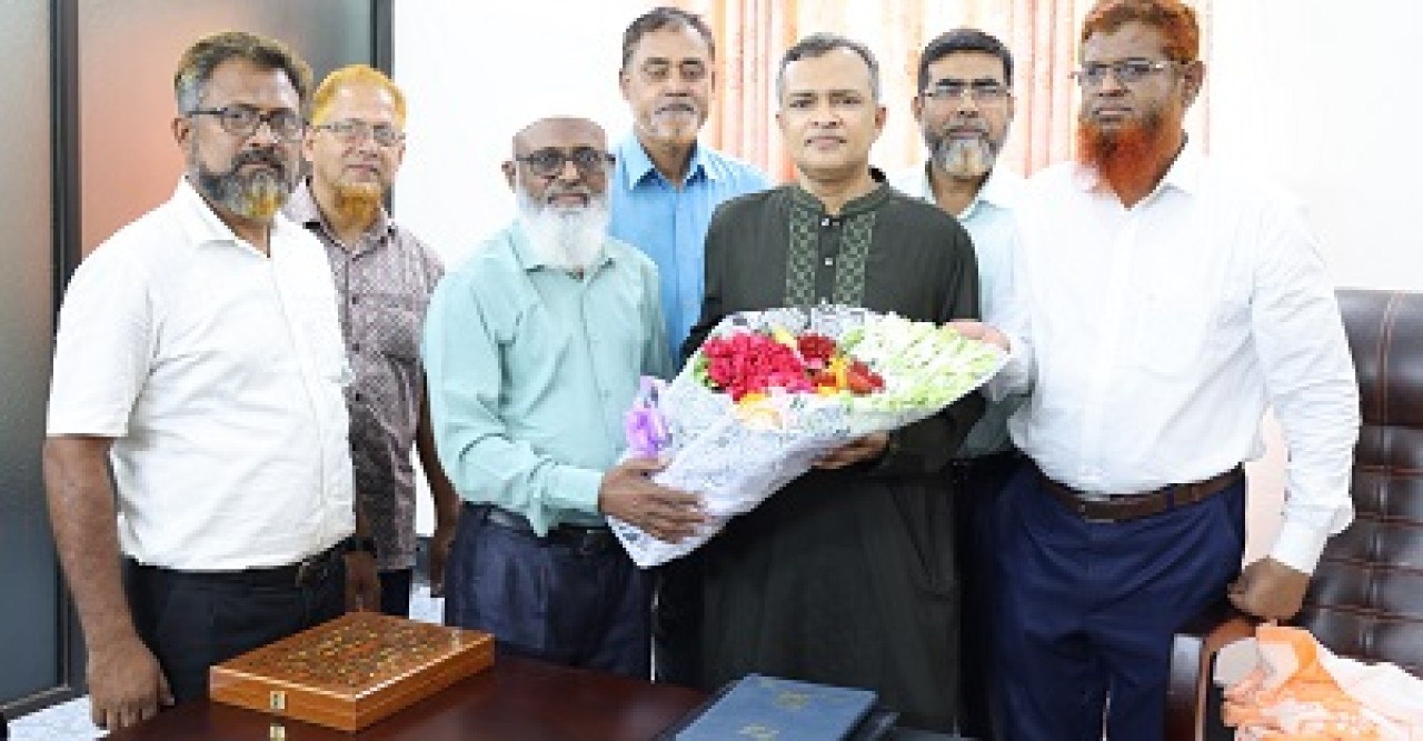 রুয়েটের উপ-উপাচার্যের সাথে অগ্রণী বিদ্যালয় ও মহাবিদ্যালয়ের শিক্ষকবৃন্দের সৌজন্য সাক্ষাৎ