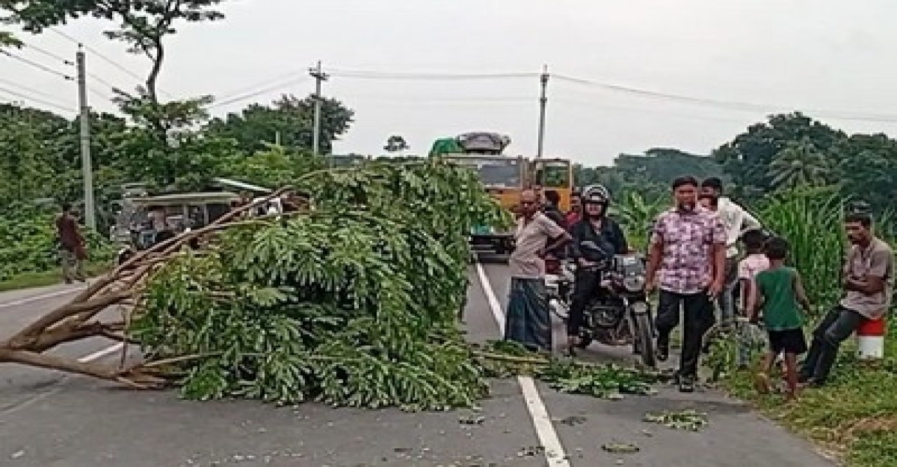 ঢাকা-ভাঙ্গা-খুলনা মহাসড়ক অবরোধ, ঢাকার সঙ্গে বিচ্ছিন্ন ২১ জেলা