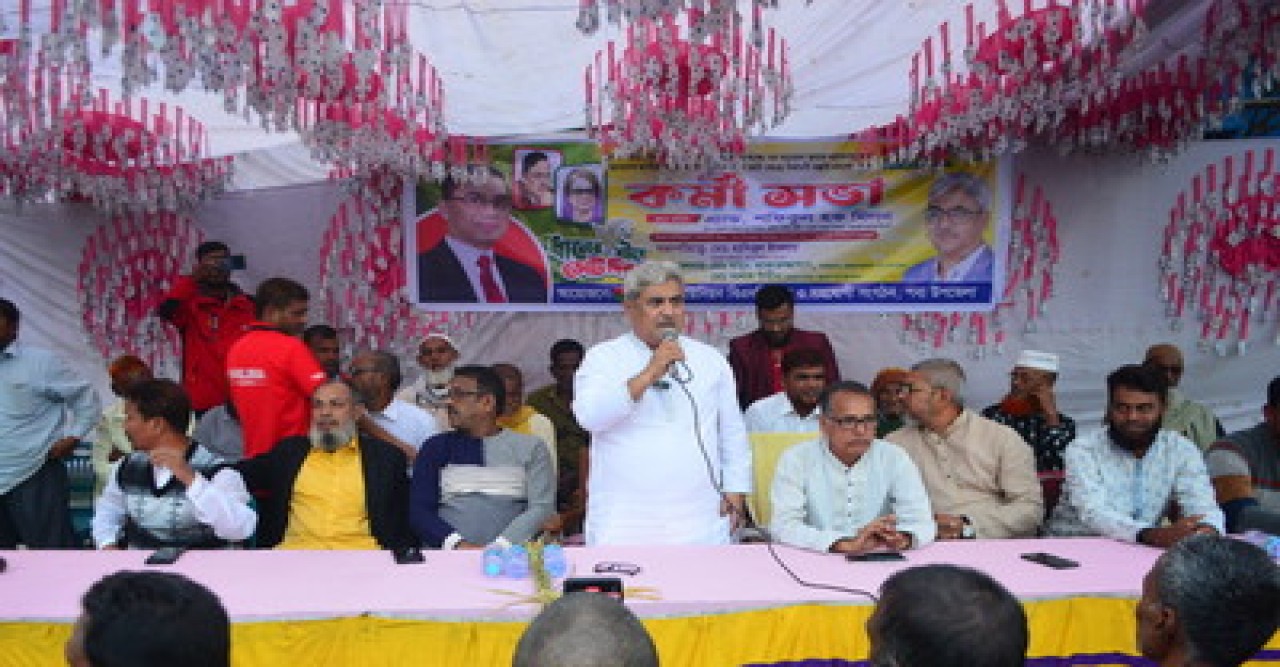 শেখ হাসিনা মায়ের কোলে থাকা শিশুকেও হত্যা করতে ছাড়েনি: মিলন