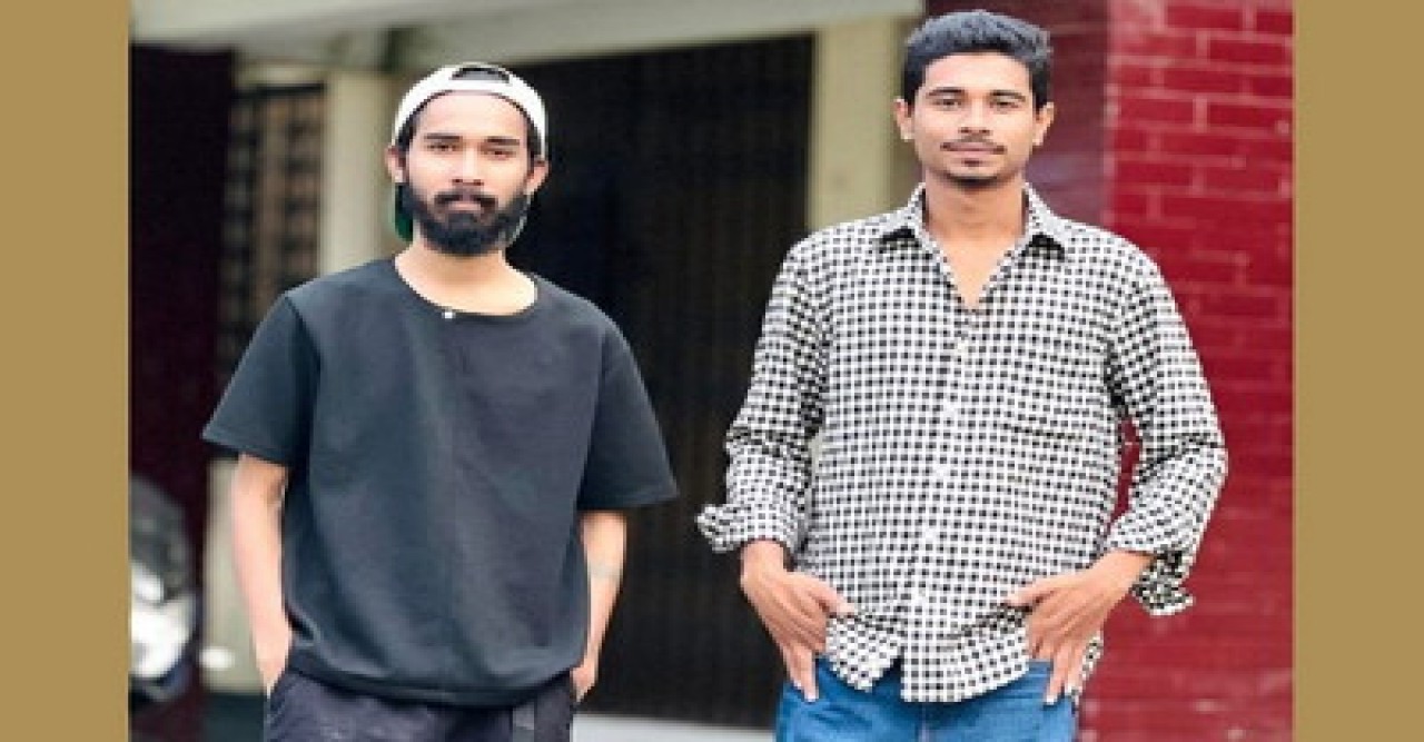 বন্ধুকে খুন করে রক্তমাখা কুড়াল হাতে থানায় হাজির যুবক