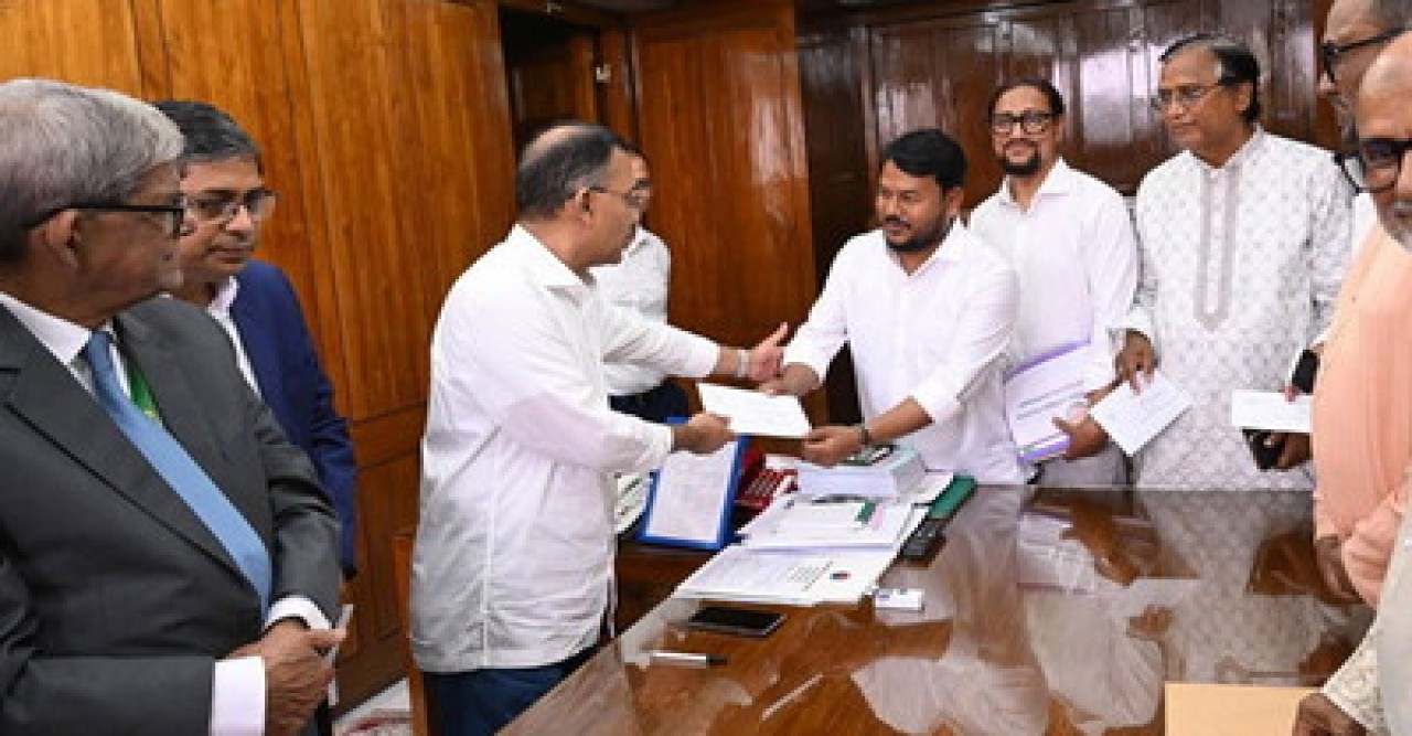 রাসিক প্রশাসক হিসেবে কাল দায়িত্ব গ্রহন করবেন রিটন