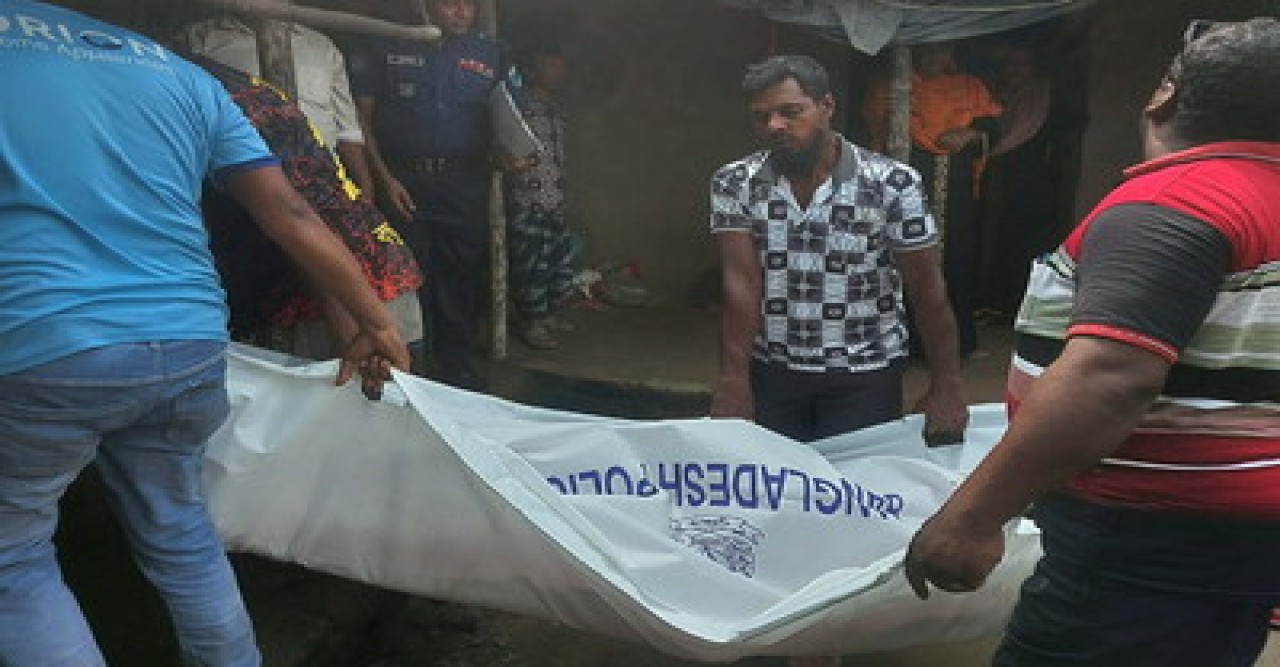 তানোরে গৃহবধূর রহস্যজনক ঝুলন্ত মরদেহ উদ্ধার