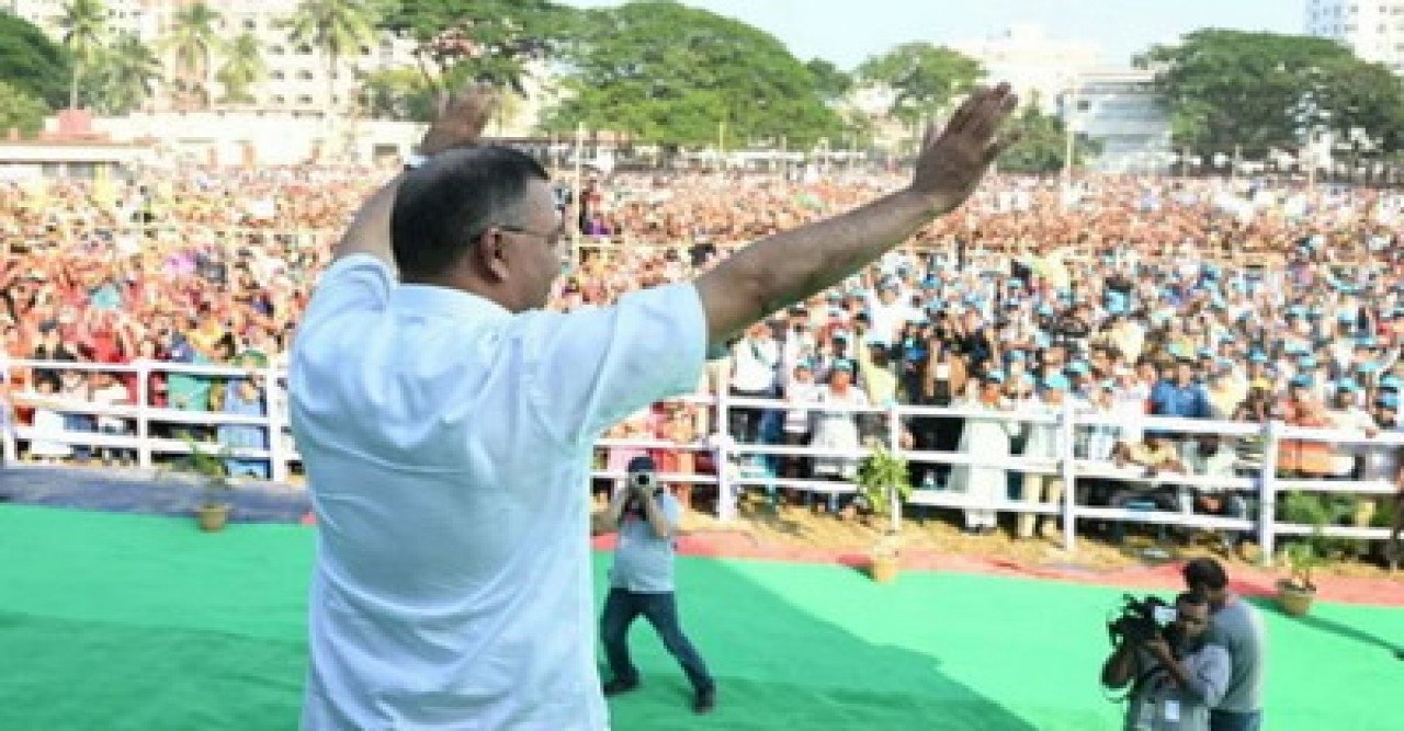 স্বৈরাচার পয়সা দিচ্ছে, আরেক পক্ষ অস্থিরতা তৈরির চেষ্টা করছে: রাজশাহীতে প্রধানমন্ত্রী