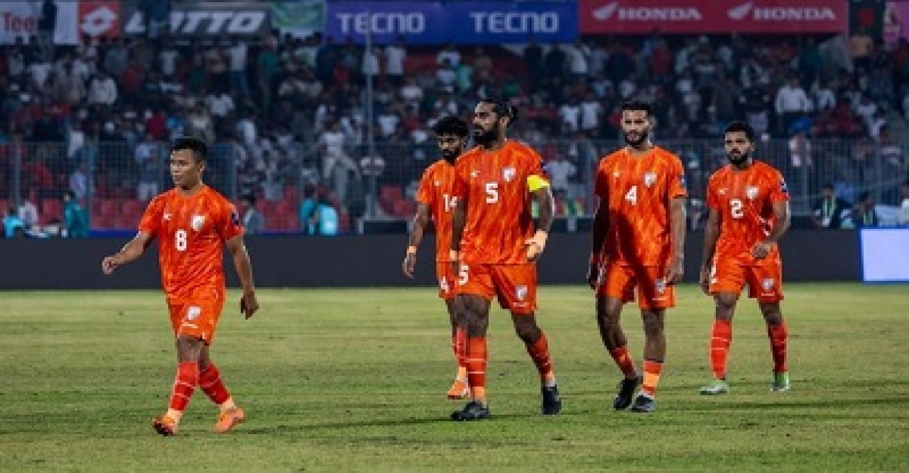ভারতকে টেনে ১৬ ধাপ নামাল বাংলাদেশ