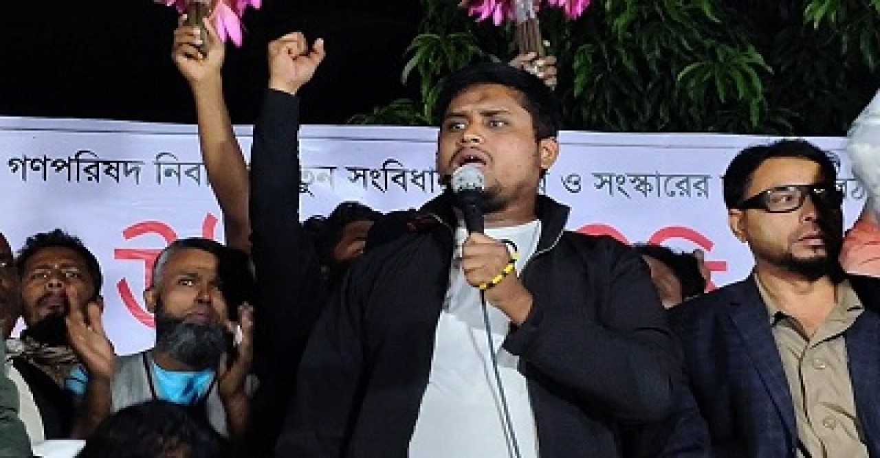 চাঁদাবাজদের নির্মূল না করা পর্যন্ত লড়াই চলবে: হাসনাত