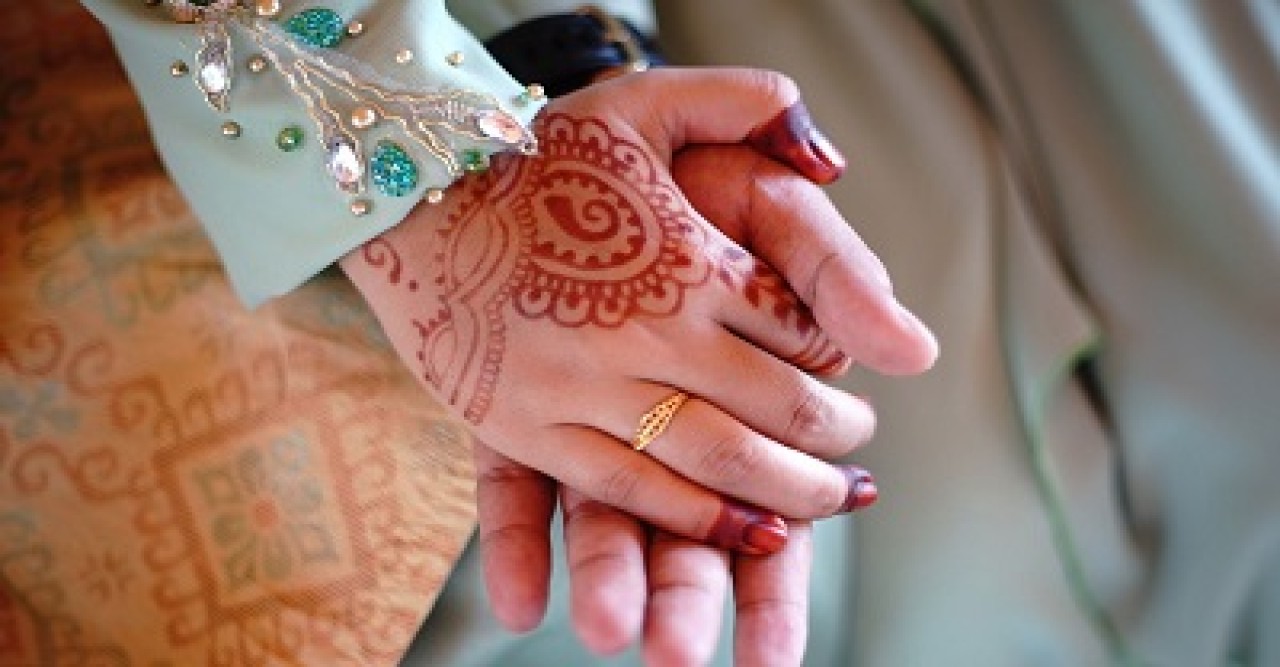 সংসারে শান্তি আনতে অনুসরণ করুন প্রিয়নবীর (সা.) ১০ সুন্নত