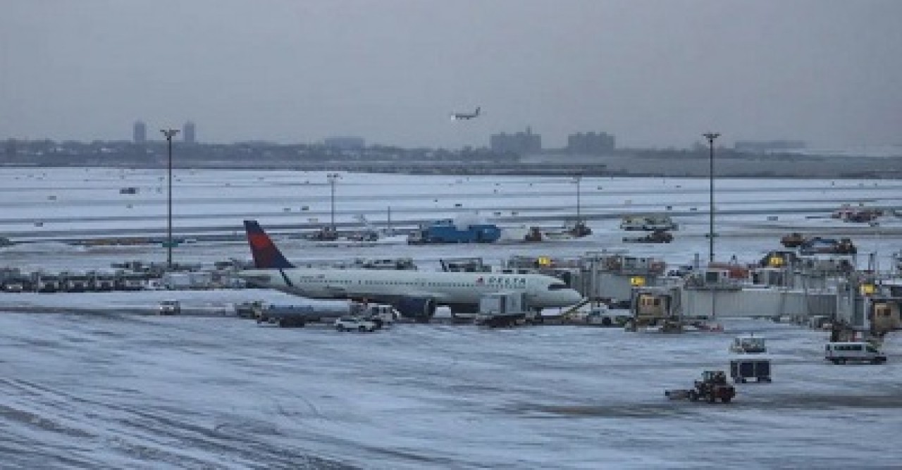 ভারি তুষারপাতে বিপর্যস্ত ইউরোপ, নিহত ৬