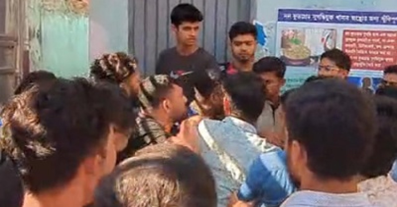 রাজশাহী সিটি কলেজে আধিপাত্য বিস্তার নিয়ে ছাত্রদল-শিবির হাতাহাতি