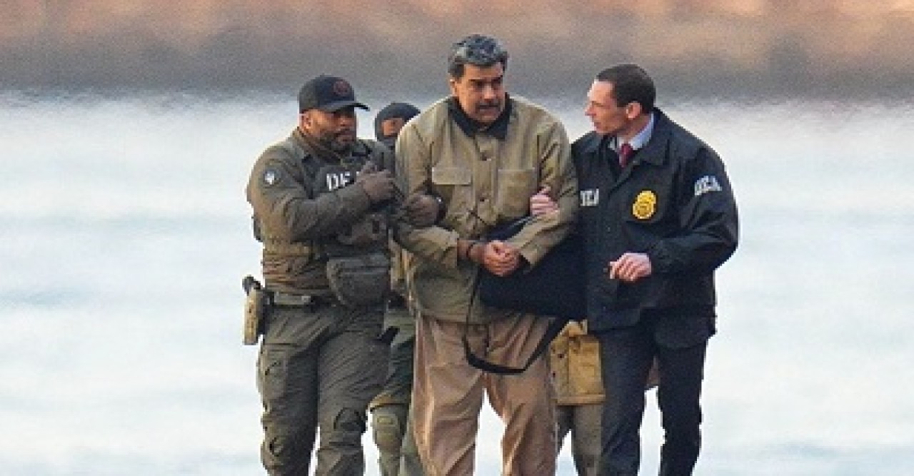 আমি এখনো ভেনেজুয়েলার প্রেসিডেন্ট: মাদুরো