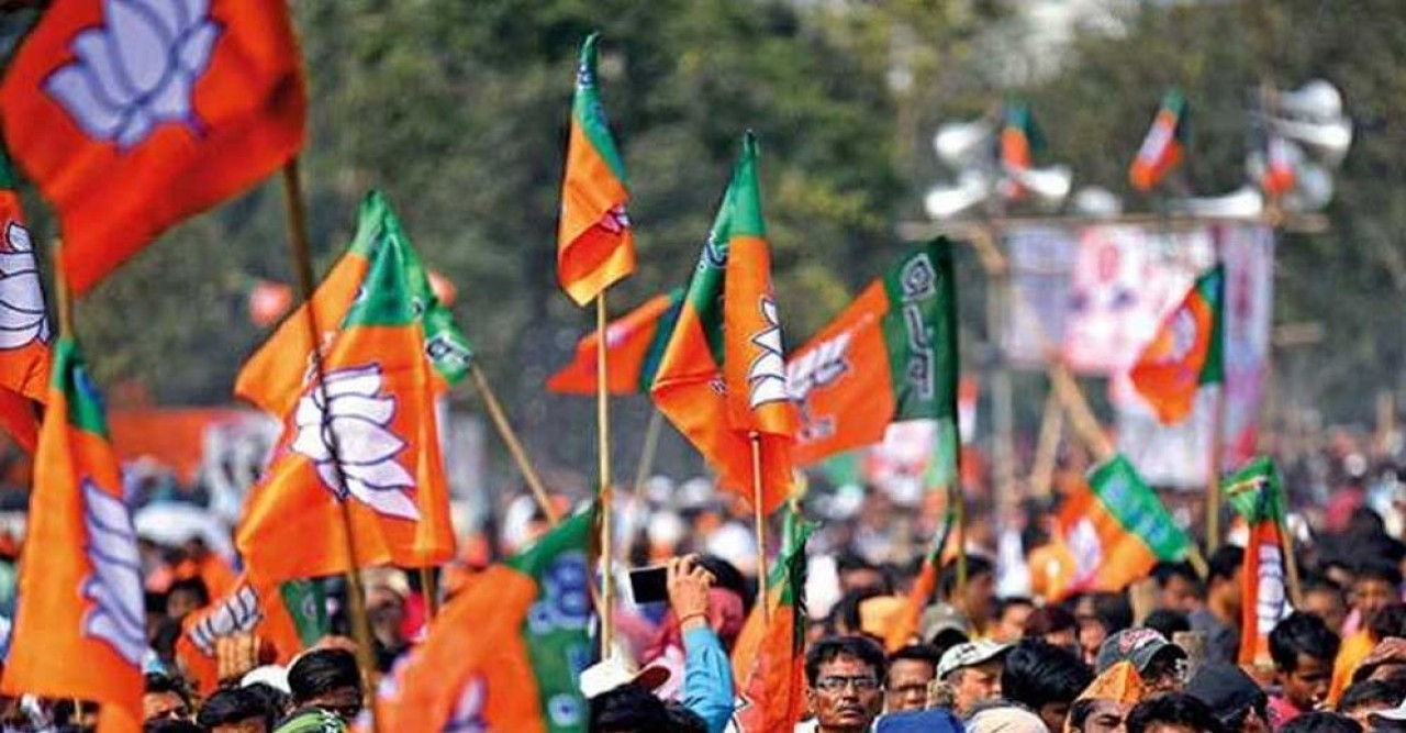 মোদির সফরের আগে মণিপুরে বিজেপির বড় ধাক্কা