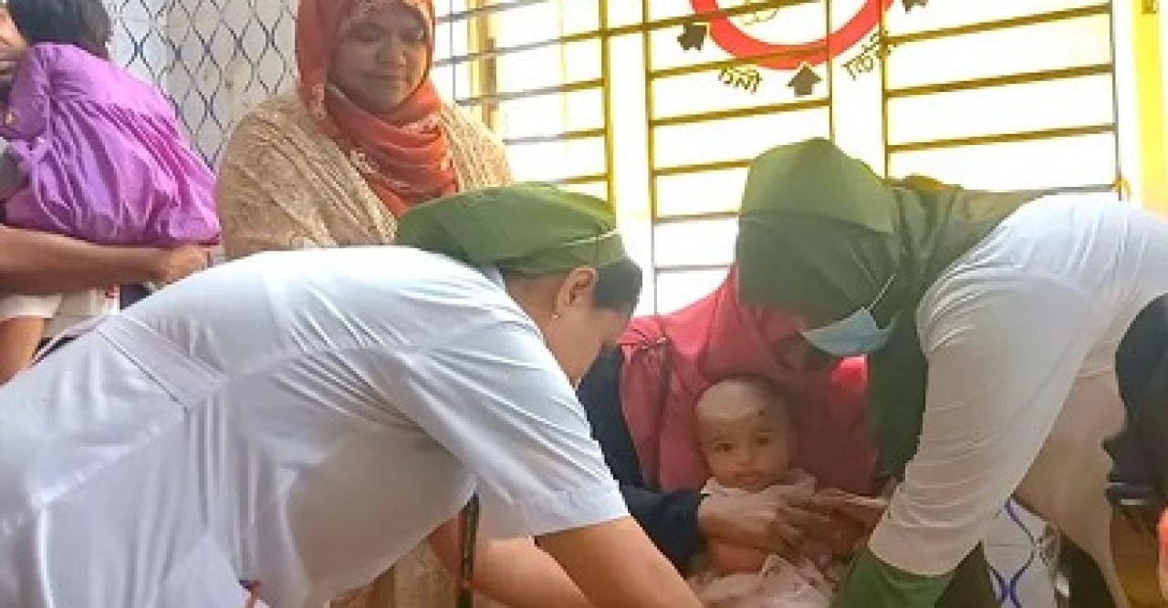 জেলায় জেলায় চলছে হাম-রুবেলার টিকাদান কর্মসূচি