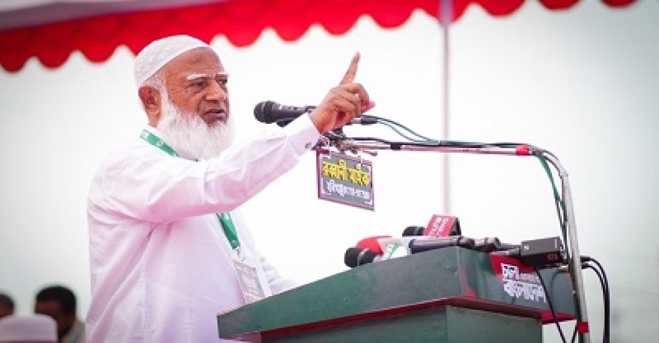 ভোরে জামায়াত আমিরের ফেসবুক স্ট্যাটাস ভাইরাল