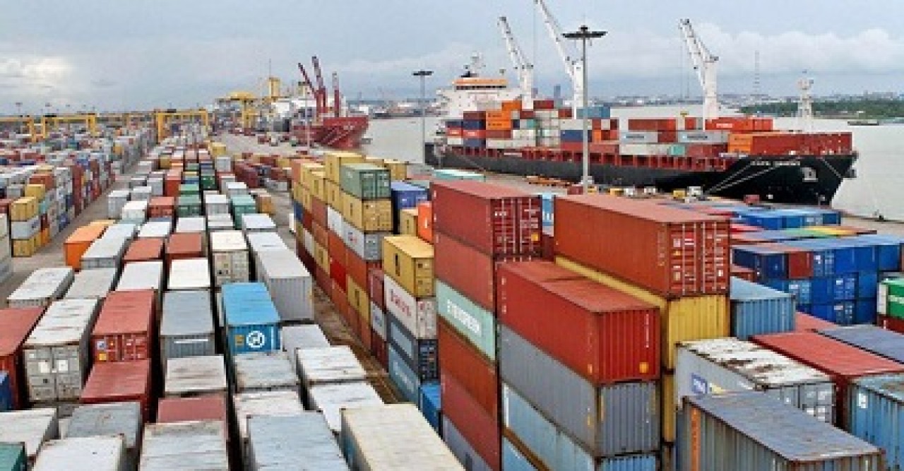 শিল্প উৎপাদন ব্যাহত, ঝুঁকিতে  কর্মসংস্থান