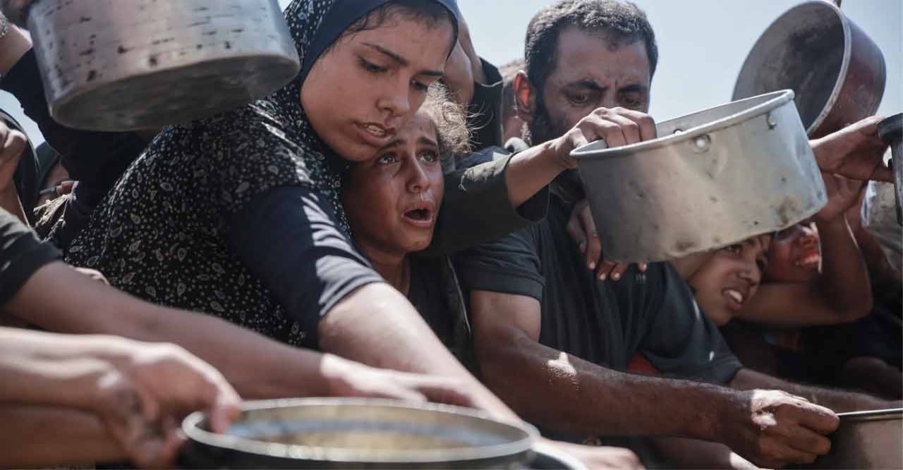 গাজায় ছড়িয়ে পড়ছে দুর্ভিক্ষ, অনাহারে আরও ১০ জনের মৃত্যু