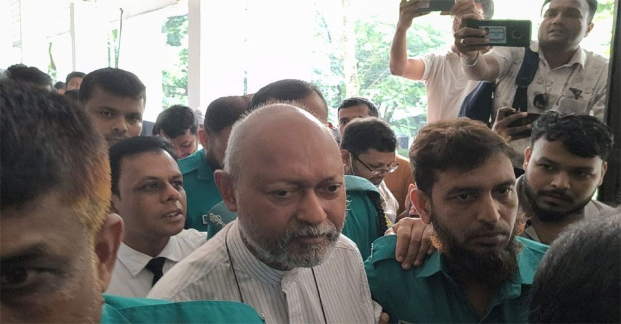 সাবেক ভিসি কলিমউল্লাহ ৫ দিনের রিমান্ডে