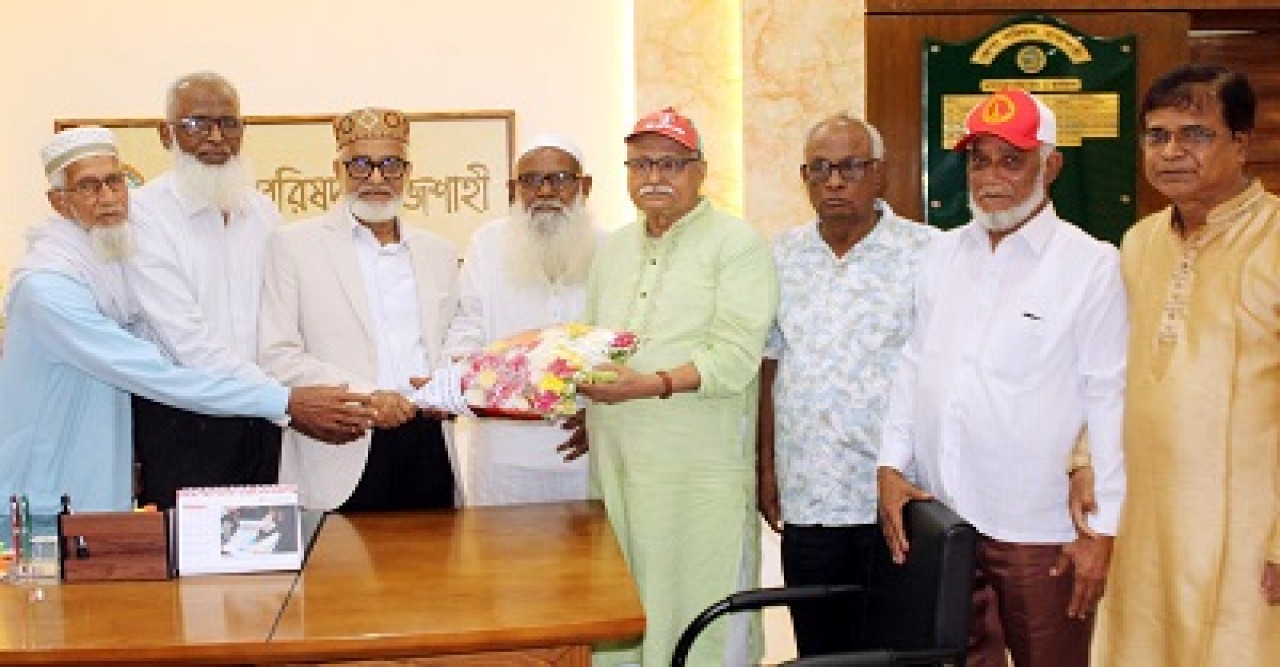 রাজশাহী জেলা পরিষদের প্রশাসককে পশ্চিমাঞ্চল মুক্তিযোদ্ধা সমবায় সমিতির শুভেচ্ছা