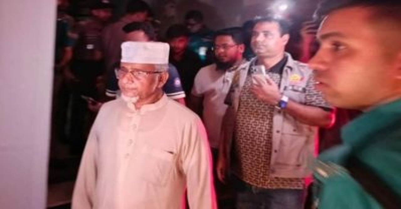 এমপি গাজী নজরুল ও তার প্রথম স্ত্রী পুলিশ হেফাজতে