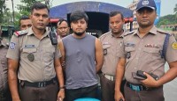 রাজধানীতে বিদেশি পিস্তলসহ যুবক আটক