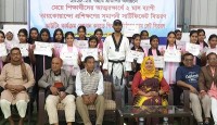 মান্দায় মেয়ে শিক্ষার্থীদের তায়কোয়ান্দো প্রশিক্ষণের সমাপনী সার্টিফিকেট বিতরণ