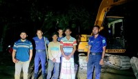 মান্দায় গভীর রাতে ফসলি জমির মাটি কর্তন ৫০ হাজার টাকা জরিমানা, ব্যটারি জব্দ