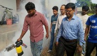 ডেঙ্গু প্রতিরোধে রাবির মতিহার হলে প্রশাসনের মশক নিধন ও পরিচ্ছন্নতা অভিযান