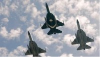 আফগানিস্তানে পাকিস্তানের বিমান হামলা, নিহত ২২