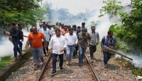 ডেঙ্গু প্রতিরোধে রাসিকের বিশেষ পরিচ্ছন্নতা অভিযান ও ফগার স্প্রে কার্যক্রম পরিচালিত